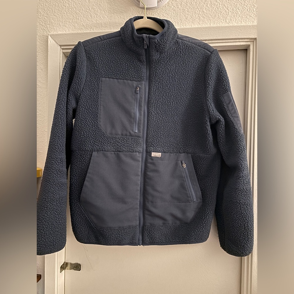 Figs Women’s Sherpa On Shift Jacket